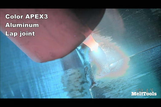 Color MeltView® APEX3 camera used with the RAD8 illumination system during an aluminum lap joint