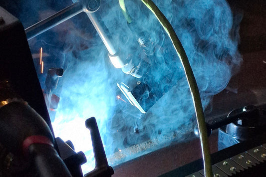 Flux-cored arc weld monitoring with the MeltView® DART2 Mini camera