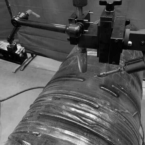 Monitor Column And Boom Welding