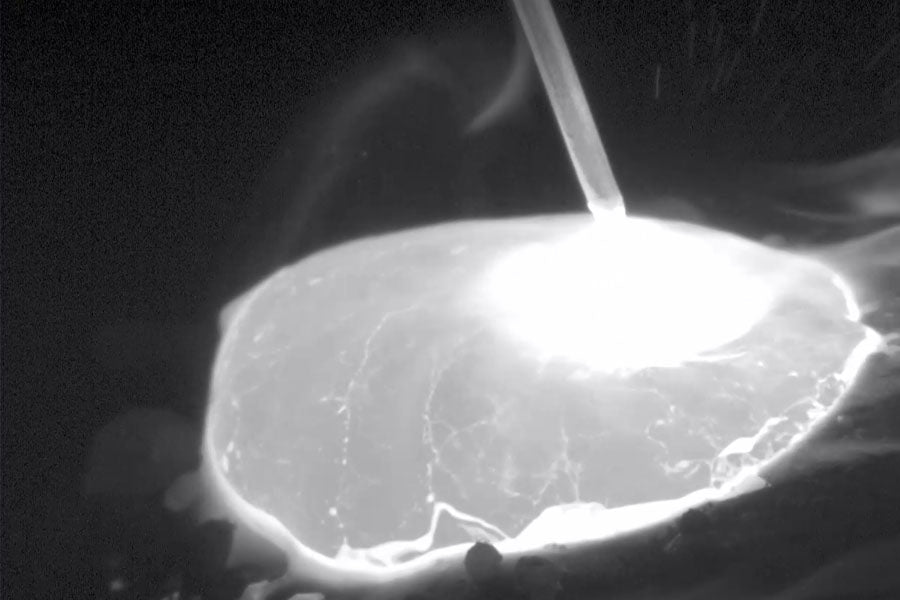 Welding with the MeltView® HT25 thermal welding camera.