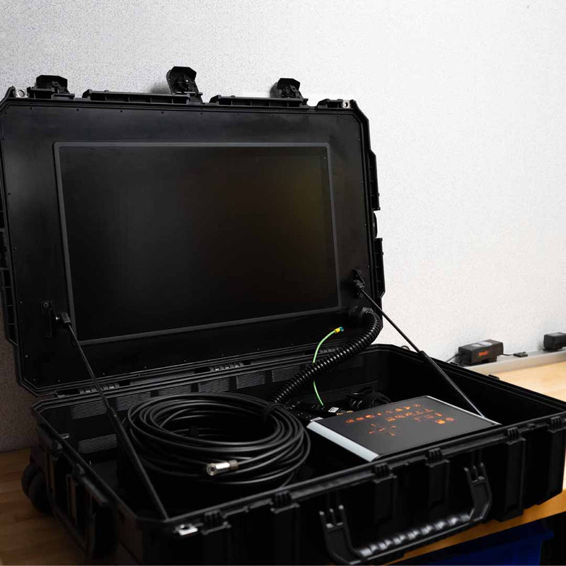 Custom display suitcase for a dual MeltView® DART2 camera system with an advanced camera controller